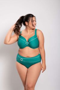 Bikini für große Cups