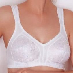 BH ohne Bügel mit Spitze Farbe weiß Größe 105F Format Mieder